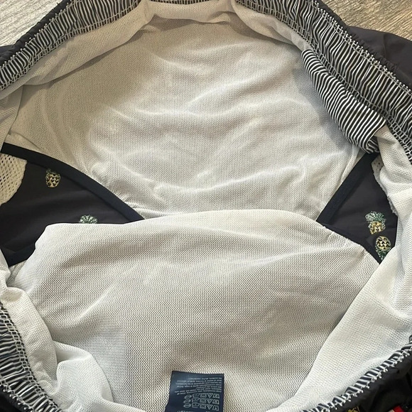 Tommy Hilfiger pineapple print swim trunks Navy Lined Drawstring Men’s size XXL - Picture 10 of 11